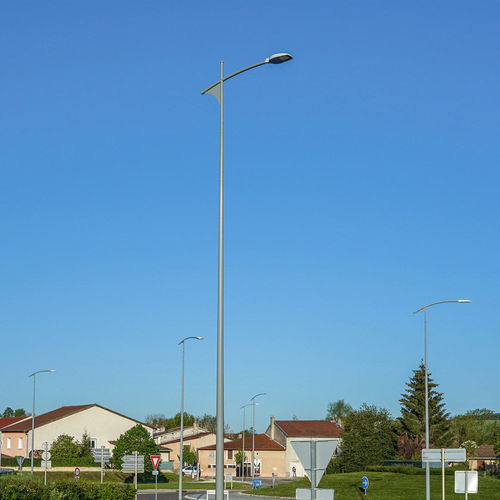 Lampadaire en fonte d'aluminium - STELIUM - ECLATEC International - urbain / contemporain / en polycarbonate