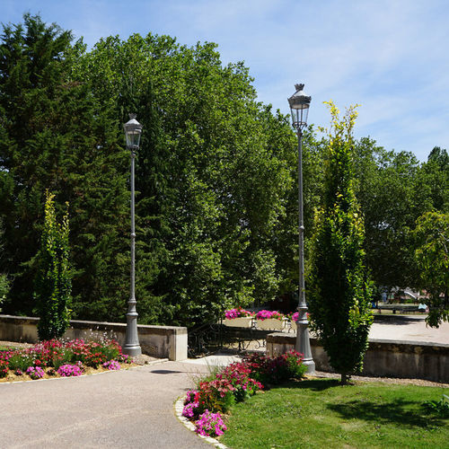 Mât d'éclairage - PARISIEN - ECLATEC International - en fonte