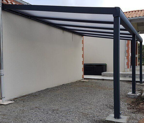 Abri de voiture sur mesure - 1725 - USINE-ONLINE - avec éclairage intégré / toit en panneau sandwich / avec panneau solaire