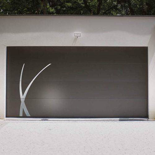 Porte de garage sectionnelle - VILLA - USINE-ONLINE - en acier / en mousse de polyuréthane / automatique