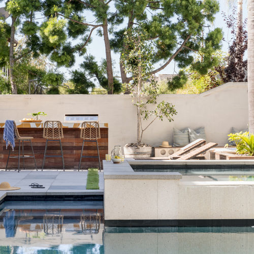 Margelle de piscine en ciment - TRAILS - concrete collaborative