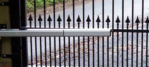 Automatisme pour portail battant - HYDRAULIC RAM OPERATORS - Jacksons Fencing - pour portillon / sur mesure