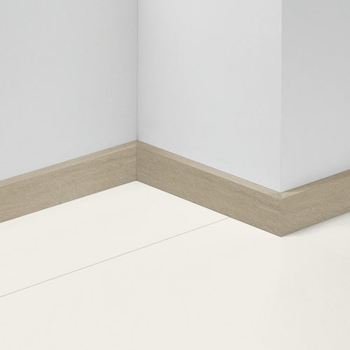 Plinthe marron - OAK D149   - PARADOR - en bois / moulurée / pour cablage électrique