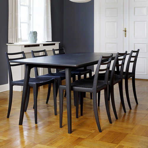 Table à manger contemporaine - Elegance  - BERNSTORFFSMINDE - en frêne / avec piètement en frêne / rectangulaire