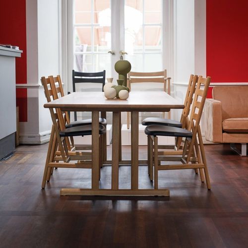 Table à manger contemporaine - SH shaker - BERNSTORFFSMINDE - en chêne / avec piètement en chêne / rectangulaire