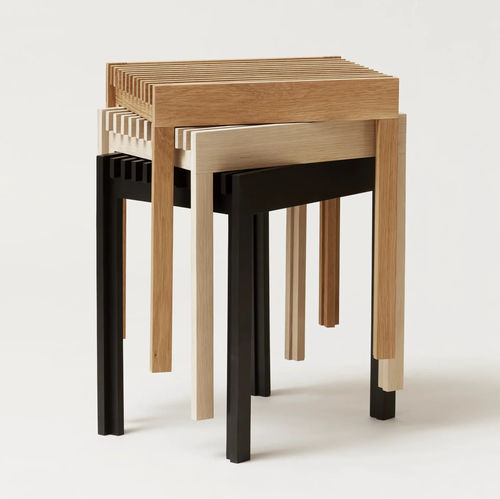 Tabouret contemporain - Lightweight  - FORM & REFINE - en chêne / en bois huilé / en bois laqué