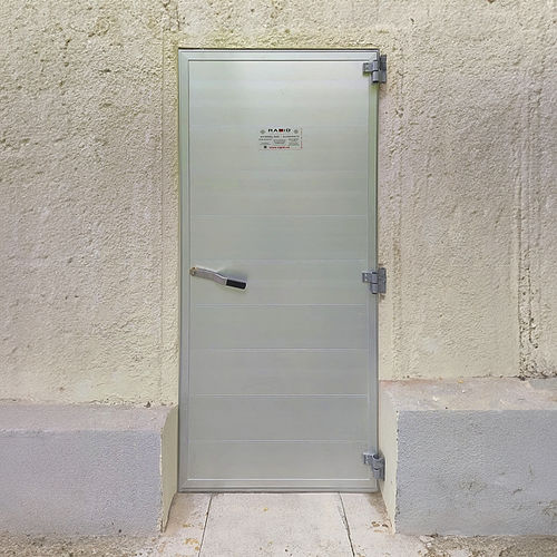 Porte anti-inondation - CLOSE - Pellegrino S.r.l. - de service / en aluminium / battante