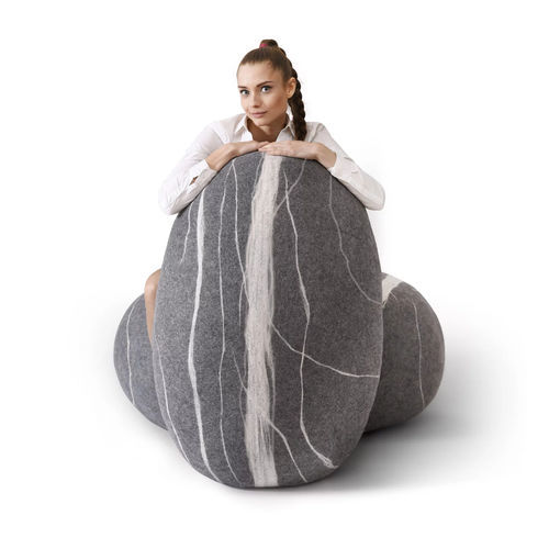 Pouf contemporain - BONGO - Katsu Stones - en laine / ovale / fait main