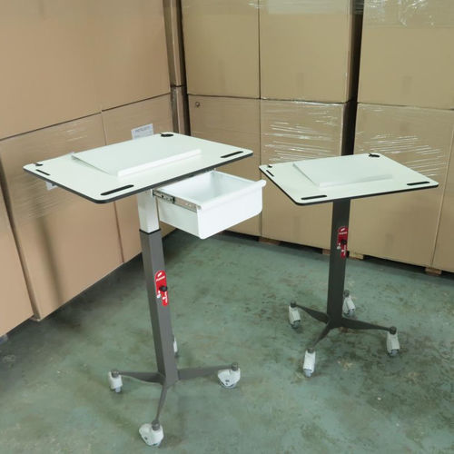 Table d'ordinateur sur roulettes - PRTRL6810 - Proruper - Unipessoal, Lda - contemporaine / en métal / droite