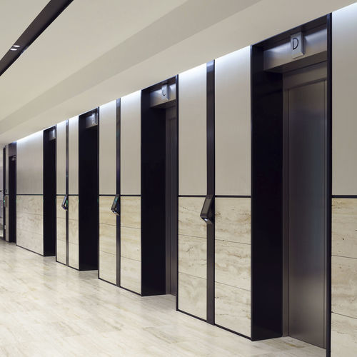 Encadrement de portes en contreplaqué - Specialist Joinery Group - en aluminium / en acier inoxydable / en matériau laminé