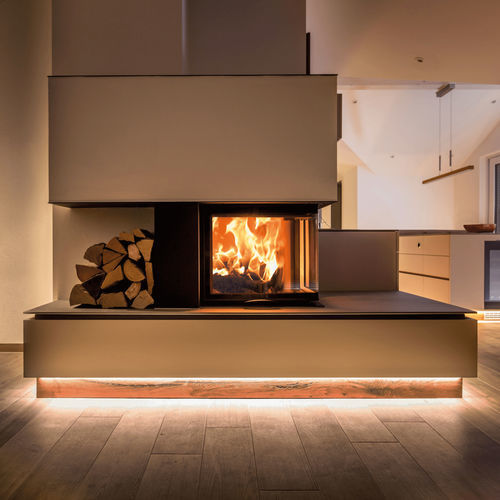 Foyer fermé à bois - 69X49X57 S 2.0 - AUSTROFLAMM - d'angle / en métal / en verre