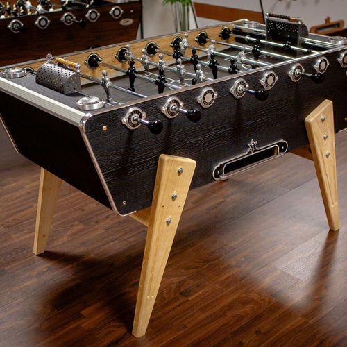 Babyfoot contemporain - Champion Carbon  - STELLA BABY-FOOT & BILLARDS - résidentiel / en chêne