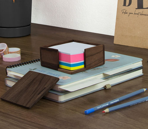 Organisateur de bureau en noyer - BK010 - WOODSAKA KFT.