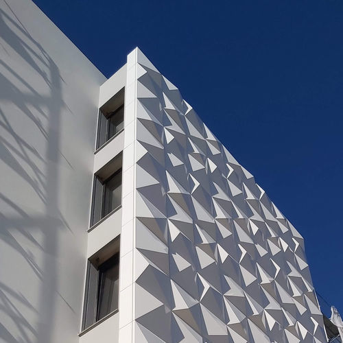 Façade ventilée en composite - Mercantlis – Façades Ventilées - en aluminium / en plaques