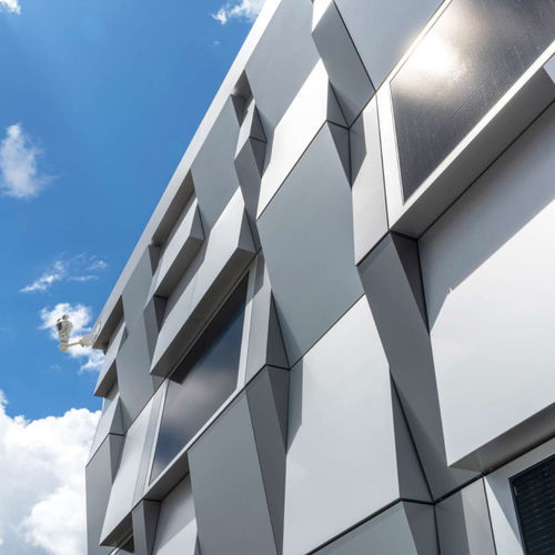 Façade personnalisable - ULTRAWATT PRO