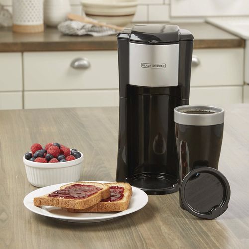 Machine à café à dosettes - CM618 - Black & Decker - automatique / à 1 groupe / noire