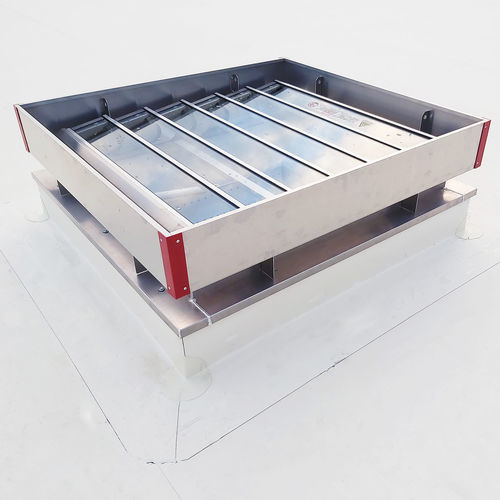 Exutoire de fumée en aluminium extrudé - VENTRA STERLING - TRIA FRANCE - en polycarbonate / en verre / DENFC