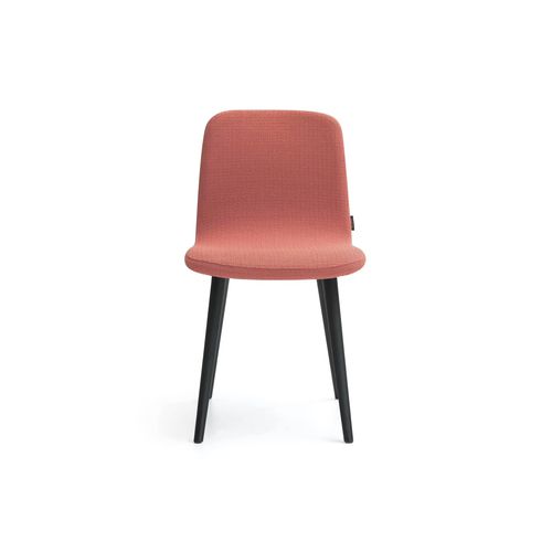 Chaise contemporaine - DIRA - TM Leader Contract - d'intérieur / en bois / en tissu