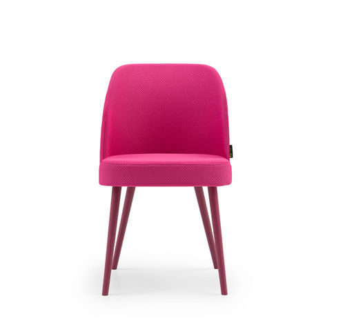 Chaise contemporaine - TULIP - TM Leader Contract - d'intérieur / en tissu / avec piètement en bois