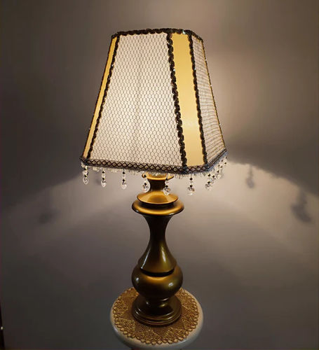 Lampe de table - Sydney 01 - DelightLamps - en tissu / en bois / de style victorien