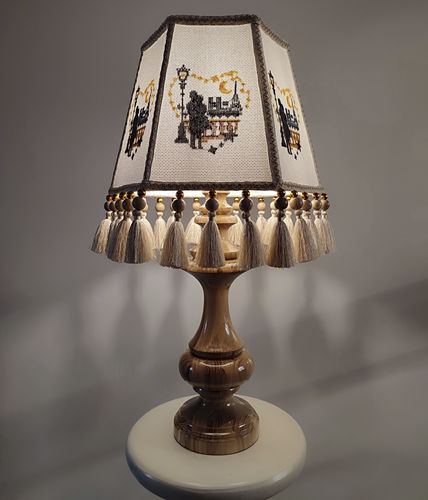 Lampe de table - New Jersey 03 - DelightLamps - en tissu / en bois laqué / classique