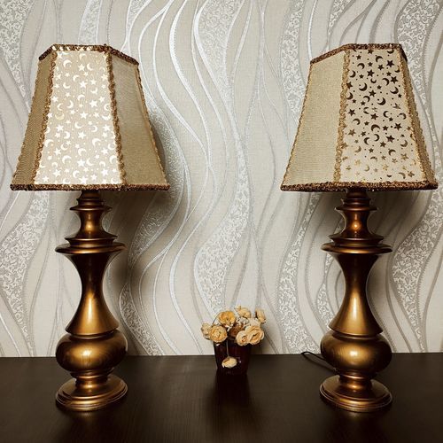 Lampe de table - Rome 01 - DelightLamps - en tissu / en bois / classique