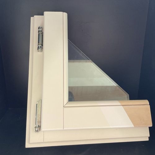 Fenêtre en bois - VEGA - GATTO GROUP SRL - battante / à double vitrage / 2 vantaux