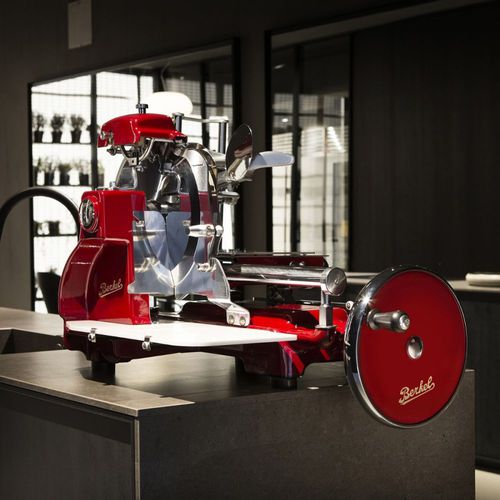 Trancheuse à viande - FLYWHEEL BS300 RED - Berkel - semi-automatique / professionnelle / à lame circulaire