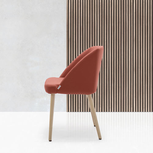 Chaise visiteur contemporaine - THECA - Gierre Sedute - d'intérieur / en cuir / en tissu