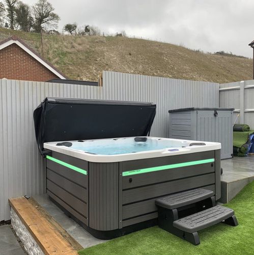 Spa hors-sol - CX-6 Deluxe - Catalina Spas - carré / 6 places / en inox