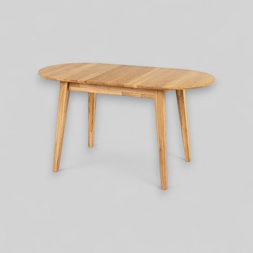 Table à manger contemporaine - HOVDALA - Meubles des Carpates - en chêne / avec piètement en chêne / ovale