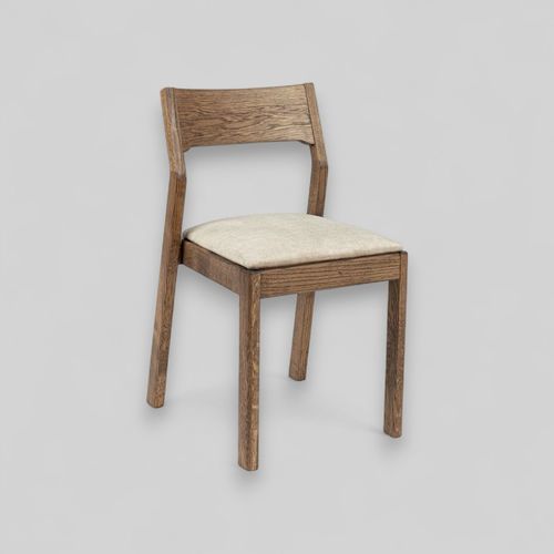 Chaise classique - MARCO - Meubles des Carpates - d'intérieur / en chêne / avec piètement en chêne