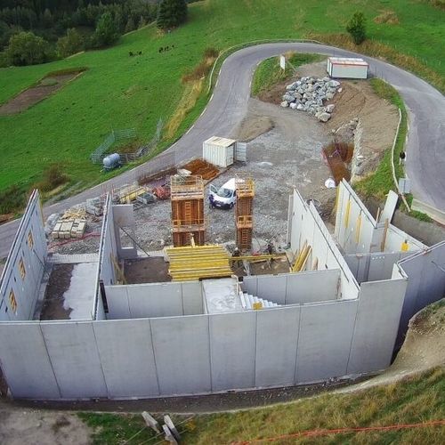 Panneau en béton préfabriqué - Groupe Saint Léonard - pour mur