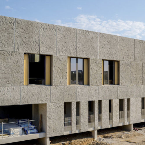 Panneau en béton armé préfabriqué - Groupe Saint Léonard - pour aménagement extérieur / pour bâtiment
