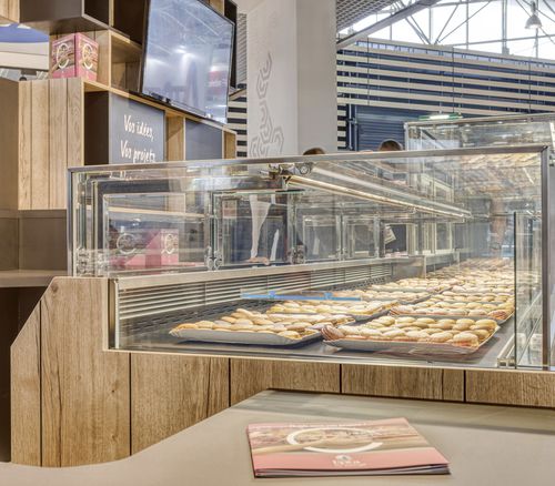 Vitrine réfrigérée comptoir - VISUALIS PASTRY - Eurocryor - pour pâtisserie / en métal / avec porte