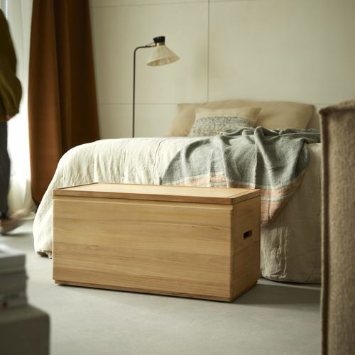 Coffre contemporain - NINO - TICKET FOR THE MOON - pour chambre à coucher / en teck / en bois massif