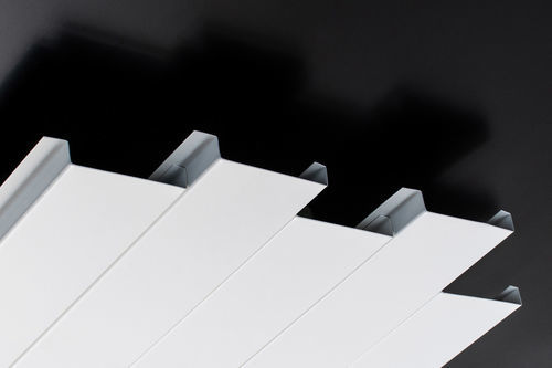 Faux plafond en acier galvanisé - C - Vertebra - en aluminium / en lames / d'intérieur