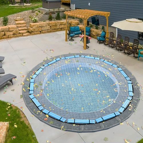 Couverture de piscine à lattes - LEAF NET- ROUND - Covers & All - à oeillets / manuelle / d'hiver