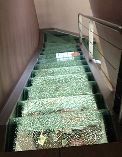 Marche en verre - 4444 - Infiniglass - en verre trempé / face en verre trempé / pour plancher technique