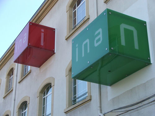 Enseigne publicitaire - 123 - Infiniglass