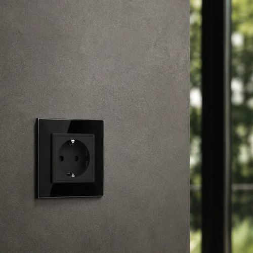 Prise de courant - EU-12 - LightON - double / triple / quadruple