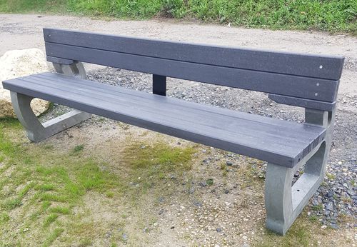 Banc contemporain - MIGNON - Urban'Ex - en matières recyclées / en bois / avec dossier