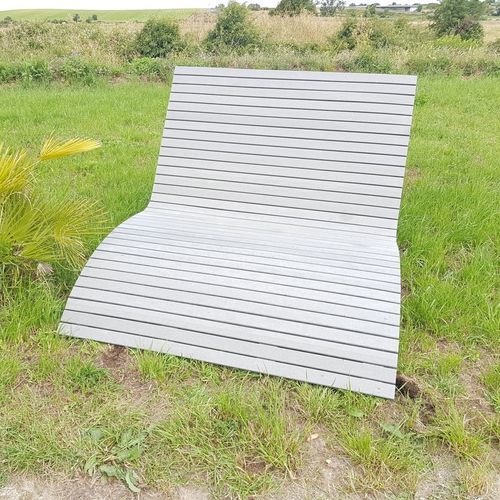Bain de soleil contemporain - Urban'Ex - en matières recyclées / en acier / pour espace public