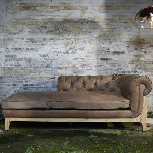 Banc contemporain - COCOON CHESTERFIELD - BLEU NATURE - en chêne / en cuir