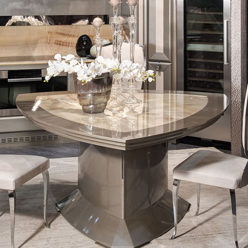 Table à manger contemporaine - DOLCEVITA - BRUMMEL - en bois / triangulaire / résidentielle