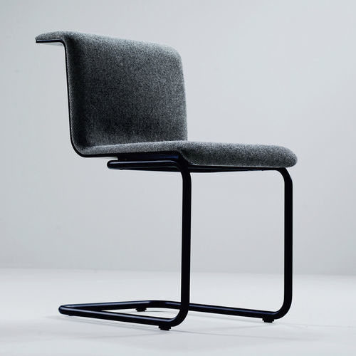 Chaise contemporaine - TAB - BULO - d'intérieur / en tissu / avec piètement en métal