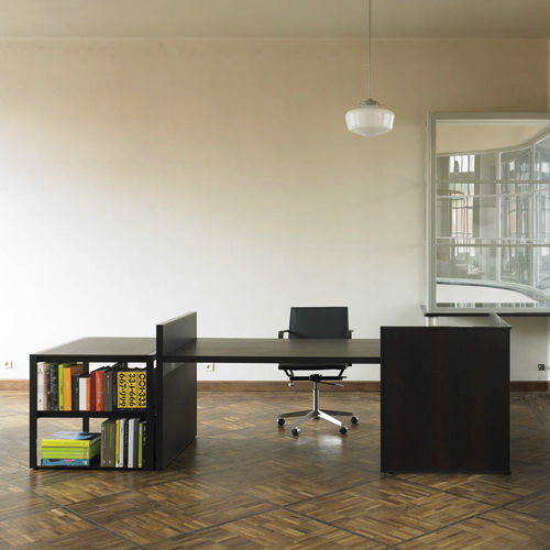 Bureau pour open space - VVD - BULO - sur pied / contemporain / en stratifié