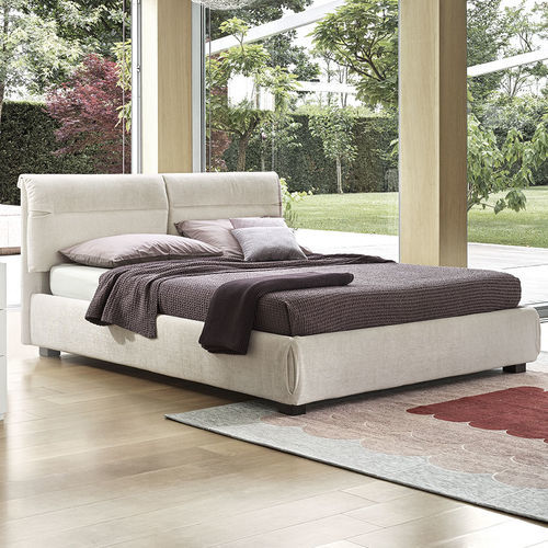 Lit double - austin - calligaris - contemporain / tapissé / avec tête de lit