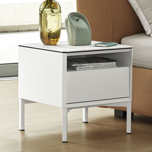 Table de chevet contemporaine - york - calligaris - en bois / en céramique / avec piètement en métal peint