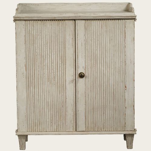 Buffet haut - GUS 144  - CHELSEA TEXTILES - de style gustavien / en bois massif / en bois peint